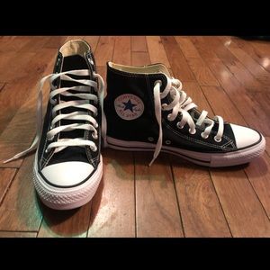 Black high top converse